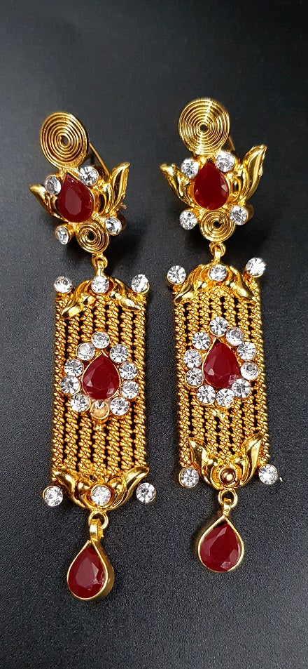 Big Royal Princess Love Trendy Classy Party Wedding Earring For Girls – Accessories Online in Pakistan | Hanaya