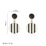 Unique Classy Round Trendy Fashionable Earrings – Image 3 of 3