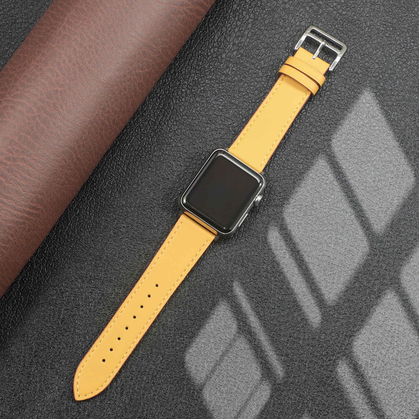Compatible For APPLE strap Classy 42/44mm Series 1/2/3/4/5/6 – Lifestyle – Buy Accessories Pakistan | Hanaya
