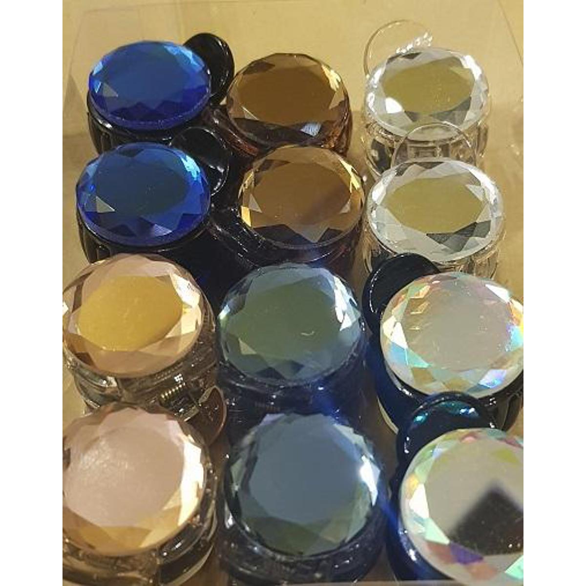 2 Pieces Trendy Double Sided Plastic Shinny Cutting Hair Clip – Lifestyle – Buy Accessories Pakistan | Hanaya