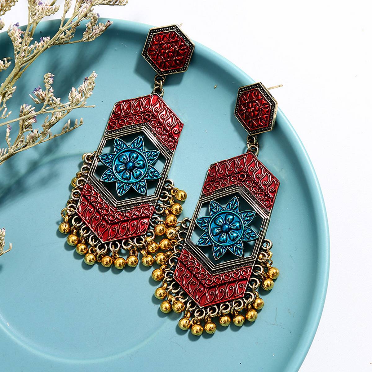 Big Royal Love Trendy Classy Multi Color Party Wedding Earring For Girls – Earrings Online in Pakistan | Hanaya