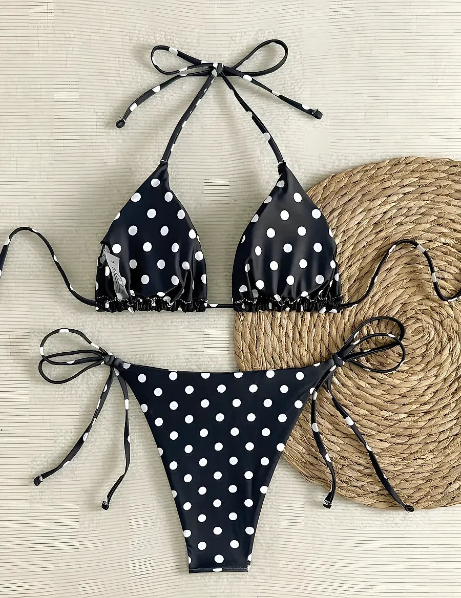 One Size (Fits:30-70 KGS) Premium Sleepwear Padded Polka Dots Bridal Wear Bra Set Lingerie Set Women Underwear Bikini (weight:30-70 KGS) Bridalwear – Lingerie Bra Set Ladies Undergarments Pakistan | Hanaya Store