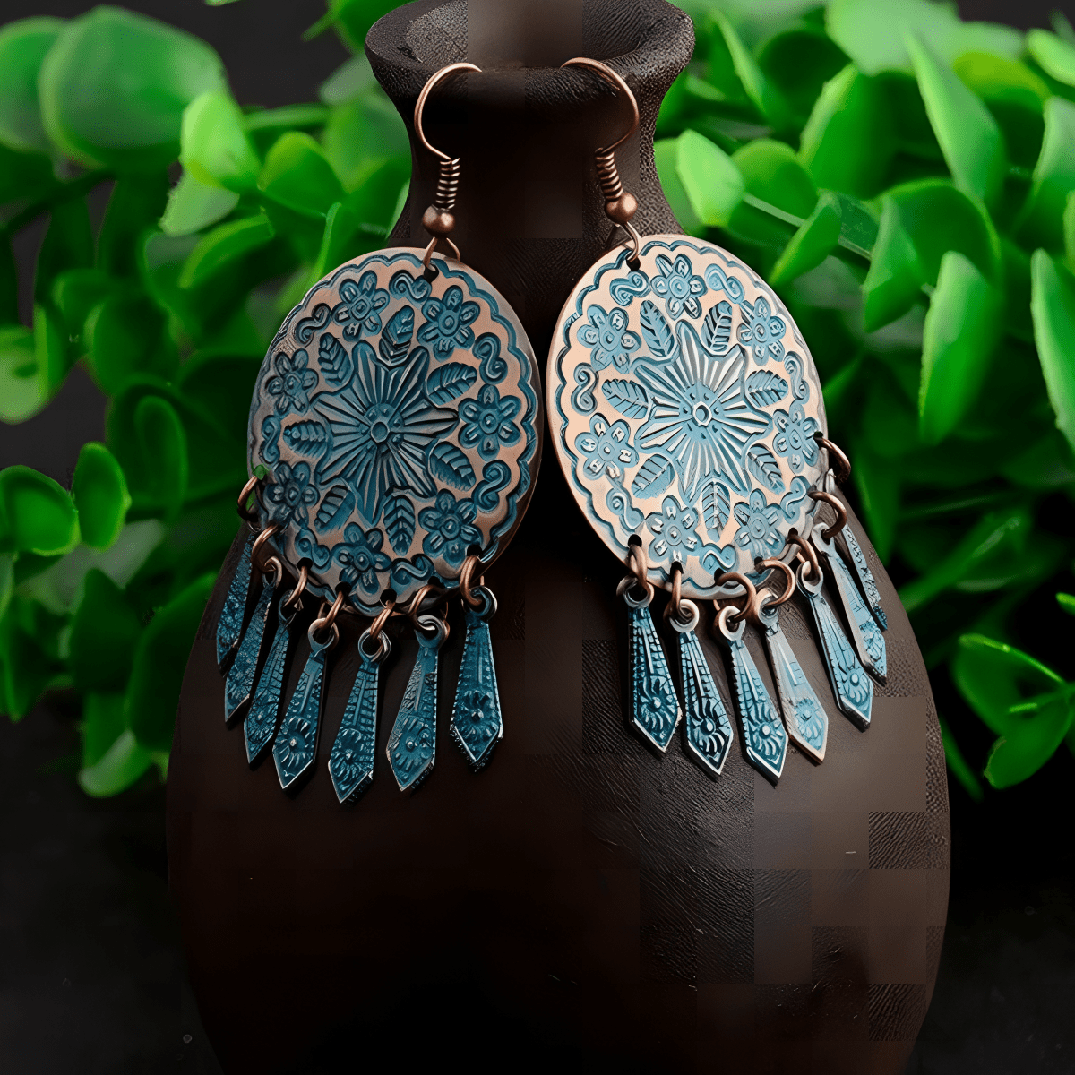 Trendy Classy Light Weight Antique Art Work Earring - Hanaya Store