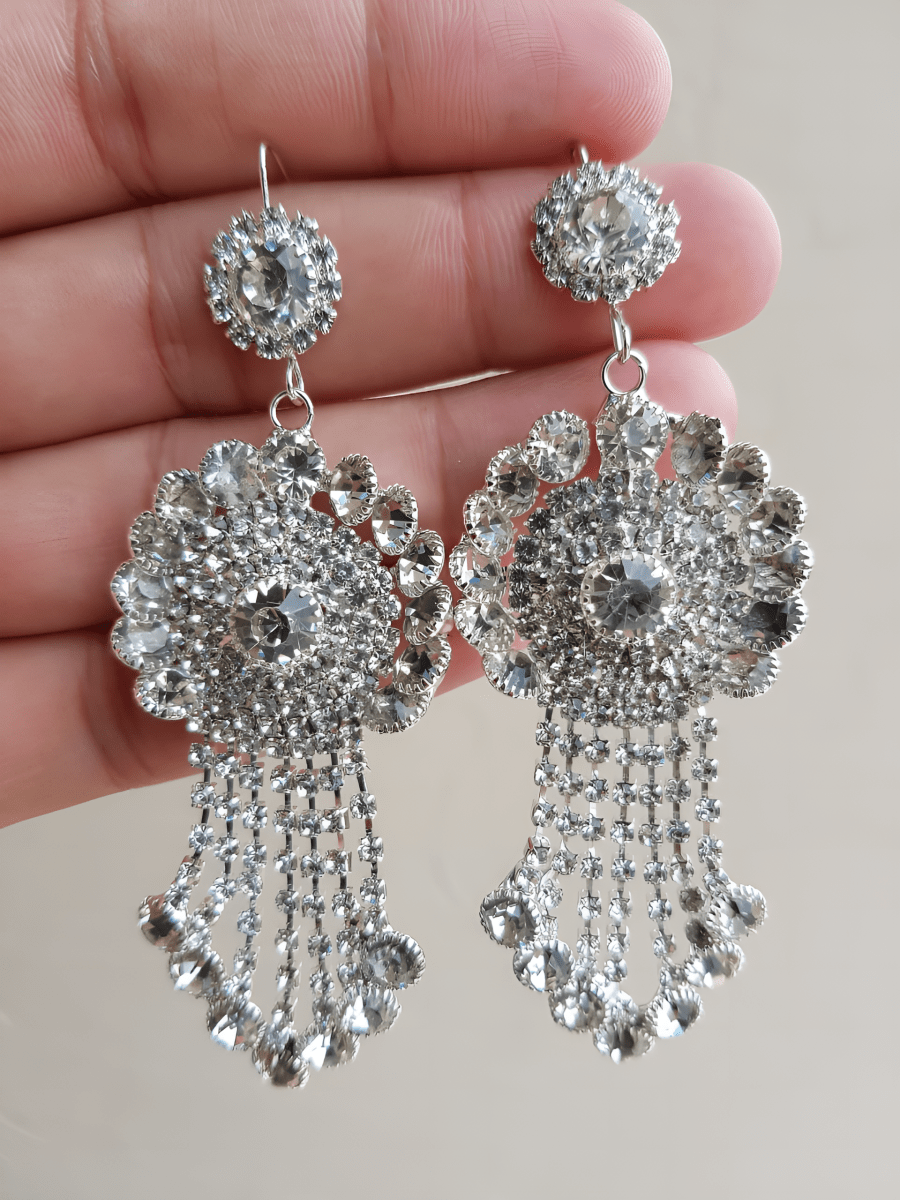 Trendy Mamny Layered Tassel Fashionable Classy Earring - Hanaya Store