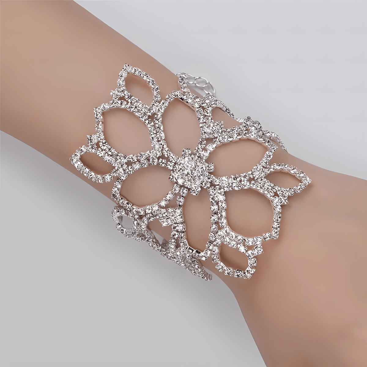 women bracelet - Hanaya Store